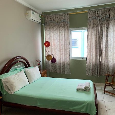 Residencial Turistico Rio Guayas Bed & Breakfast กวายากิล ภายนอก รูปภาพ