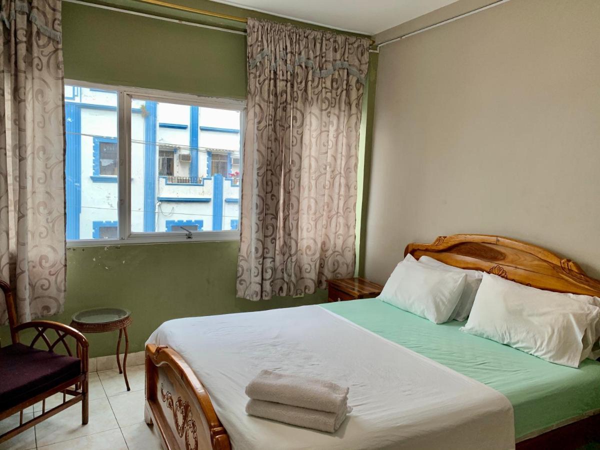 Residencial Turistico Rio Guayas Bed & Breakfast กวายากิล ภายนอก รูปภาพ